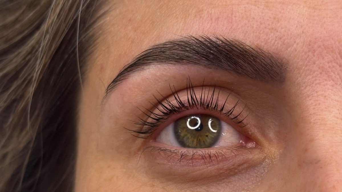 Cuánto dura cada tratamiento de pestañas y cejas